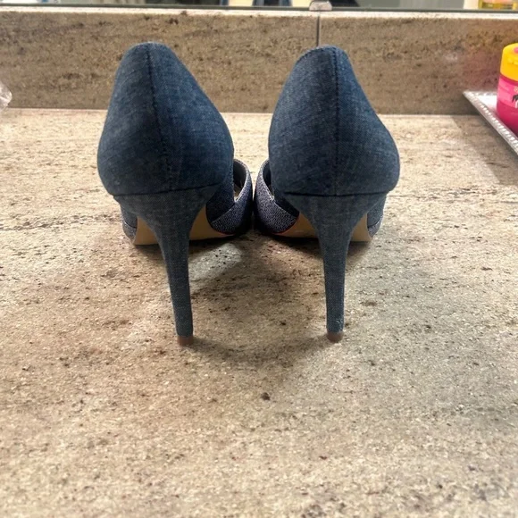 Vince Camuto Blue Jean Pumps - Picture 4 of 5